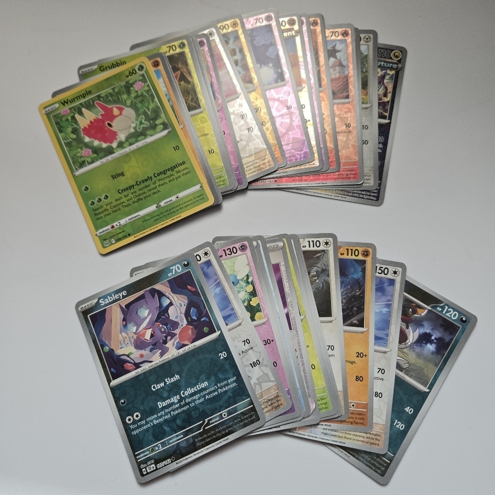 30x Pokemon Cards Reverse Holo